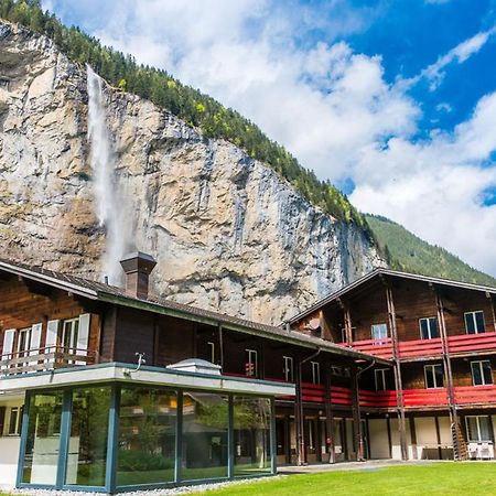 Alpine Base Hostel - Adults Only Lauterbrunnen Exteriér fotografie